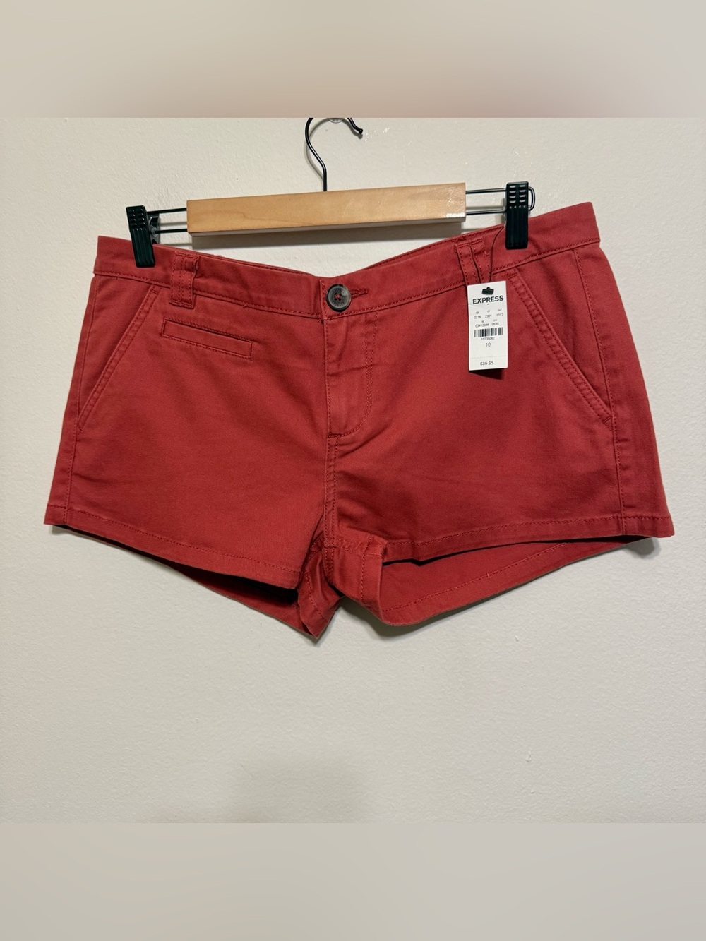 Express Red Rust Shorts Womens 10 NWT